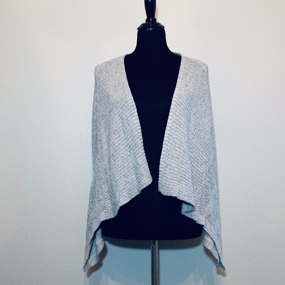 Anthropologie Moth light gray draped waterfall cardigan size Medium